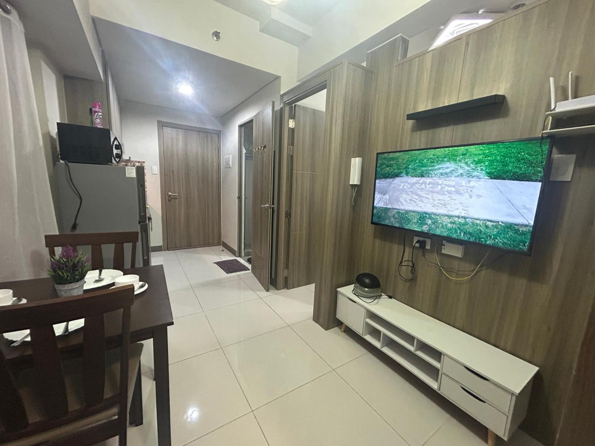 2Br Coast Residences Маніла Екстер'єр фото